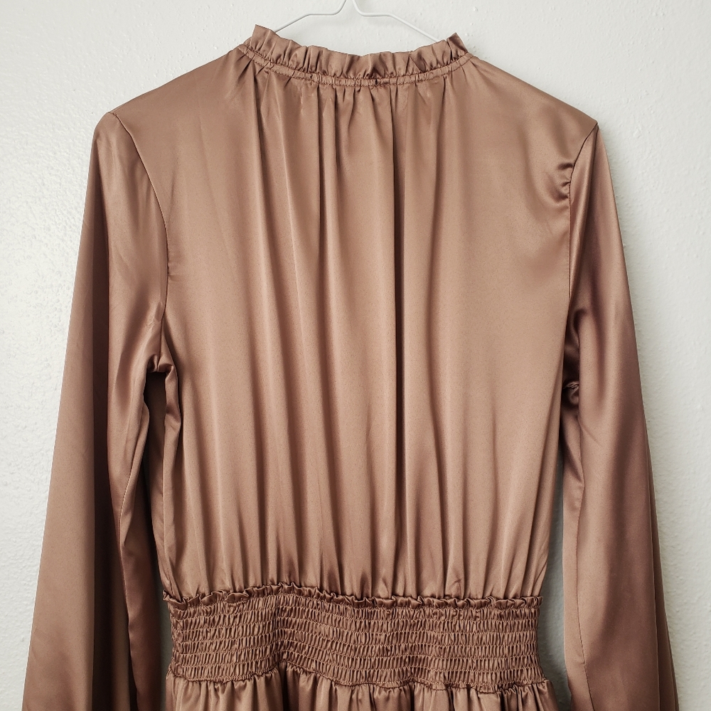 Aeom Satin Mauve Ruffled Long Sleeve Dress Small - Picture 11 of 16